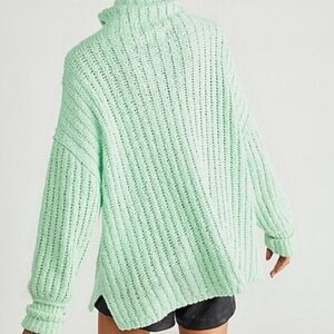 We The Free Free People Care Ella Tunic Funnel Neck Sweater Light Green Size L